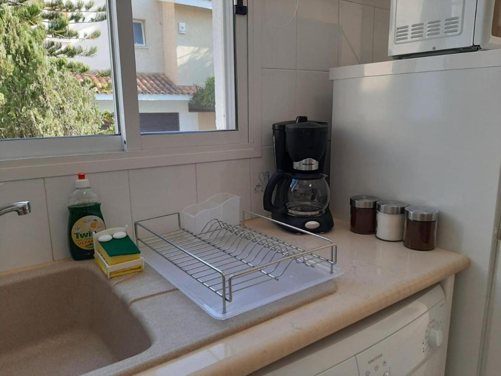 H&O Danaos Sea Breeze Apartment Пафос Екстериор снимка